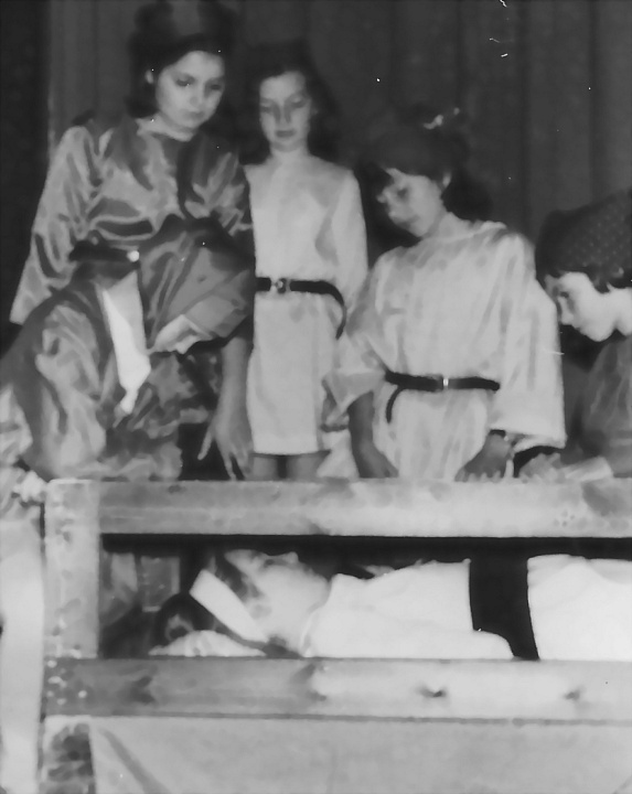 Select this image to see a larger version. The Dwarfs (Julia Packer, Susan Prebble[?], Alison Sandell, Evelyn Mestdjian & Anne Derby) with Snow-White (Susan Pressman)